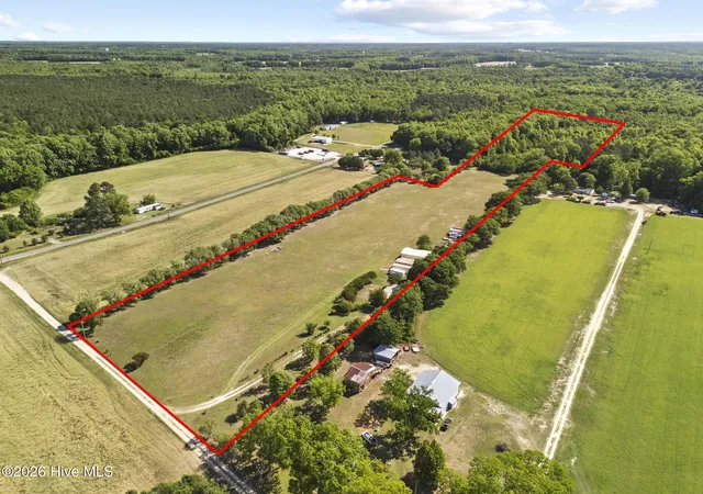 Homes for sale in Albertson, NC | 127 Nicodemus Kornegay Ln, Albertson, NC 28508 | MLS# 100575677