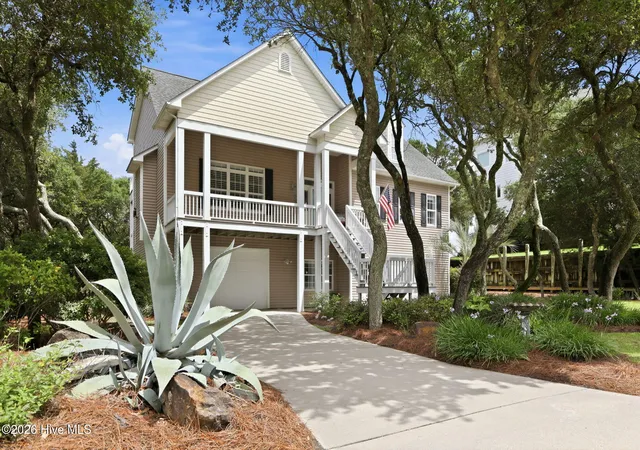 Photo 2 of Single family home for sale at 104 Talford Dr, Atlantic Beach, NC 28512 | MLS# 100578726 | Listing updated on 2026-09-17