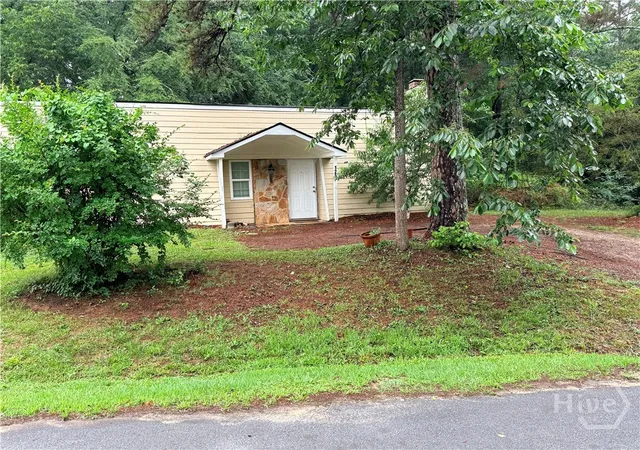 12th image of 121/125 Live Oak Dr, Athens, GA 30606 | MLS# CL357090