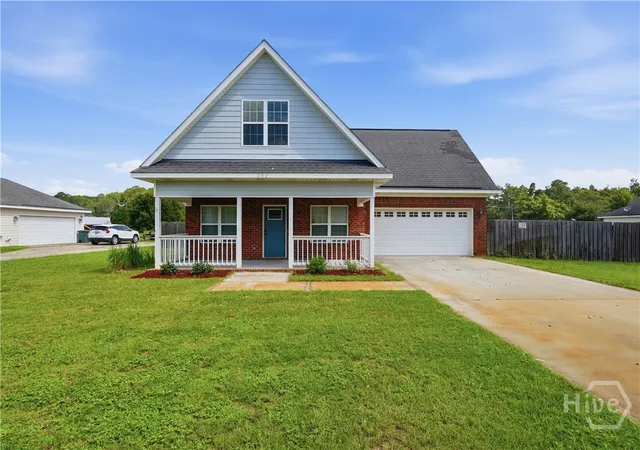 Homes for sale in Hinesville, GA | 202 Ash Blvd, Hinesville, GA 31313 | MLS# SA360018