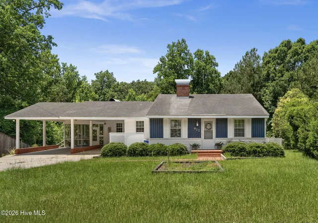 Homes for sale in Elizabethtown, NC | 612 David St, Elizabethtown, NC 28337 | MLS# 100583628
