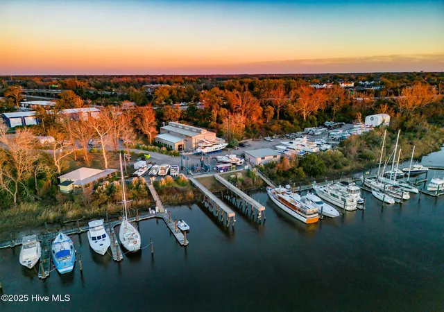 Homes for sale in Wilmington, NC | 1701 N Jel Wade Dr #H, Wilmington, NC 28401 | MLS# 100561662