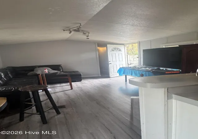 3rd image of 114 & 112 Denise Dr, Jacksonville, NC 28540 | MLS# 100562045
