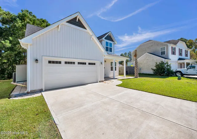 2nd image of 1212 Kerr Lake Dr, Leland, NC 28451 | MLS# 100537443