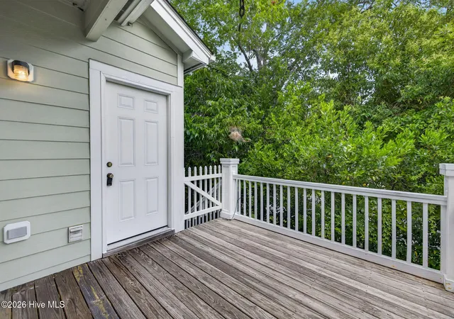 Homes for sale in Wilmington, NC | 2320 Wrightsville Avenue, Wilmington, NC 28403 | Houzeo
