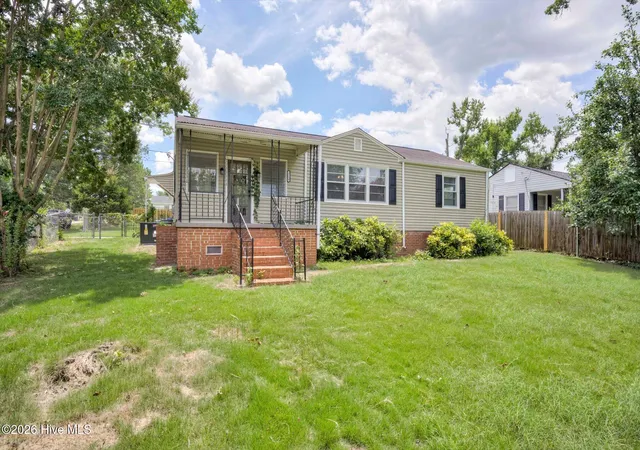 Photo 3 of Single family home for sale at 3210 York Dr, Augusta, GA 30909 | MLS# 100584661 | Listing updated on 2026-09-17