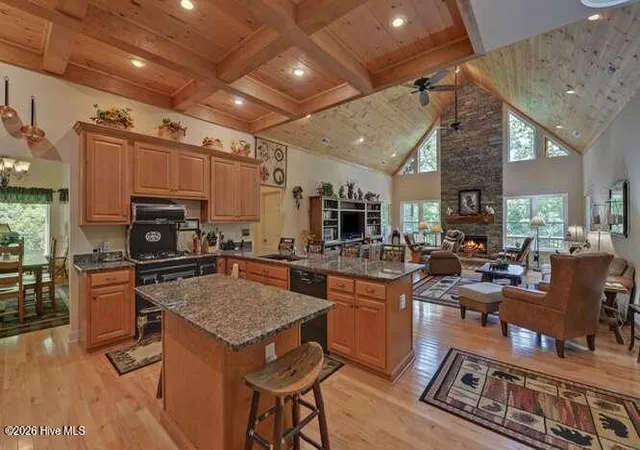 Photo 3 of Single family home for sale at 10 Piper Ln, Murphy, NC 28906 | MLS# 100587183 | Listing updated on 2026-08-18