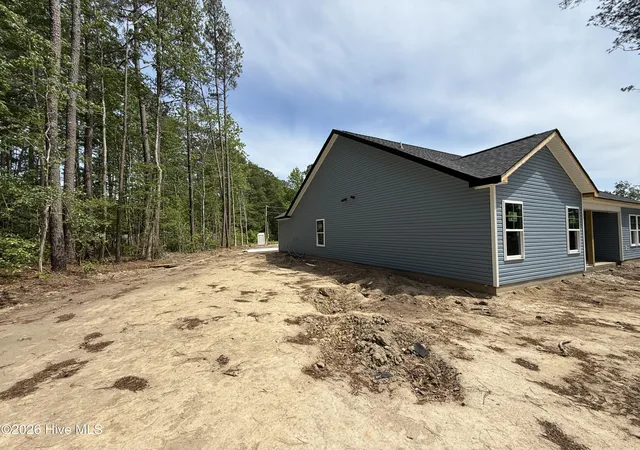 Photo 3 of Single family home for sale at 817 Boundary Line Dr Sw Nw, Calabash, NC 28467 | MLS# 100552175 | Listing updated on 2026-08-18