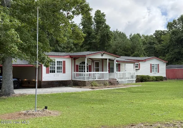 Photo 1 of Manufactured home for sale at 163 Great Neck Landing Rd, Hubert, NC 28539 | MLS# 100594305 | Listing updated on 2026-08-18
