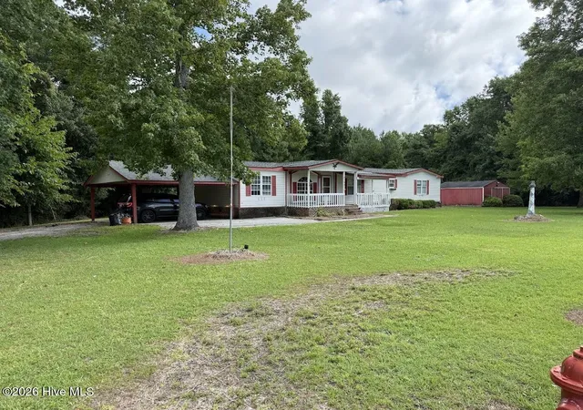 Photo 2 of Manufactured home for sale at 163 Great Neck Landing Rd, Hubert, NC 28539 | MLS# 100594305 | Listing updated on 2026-08-18