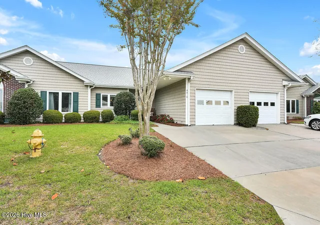 Photo 3 of Townhouse for sale at 4416 Willow Moss Way, Southport, NC 28461 | MLS# 100565781 | Listing updated on 2026-08-18