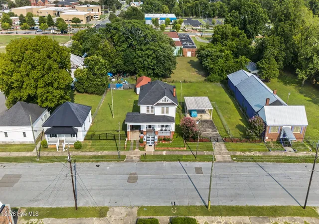 Photo 2 of Single family home for sale at 306 S James St, Goldsboro, NC 27530 | MLS# 100590629 | Listing updated on 2026-09-07