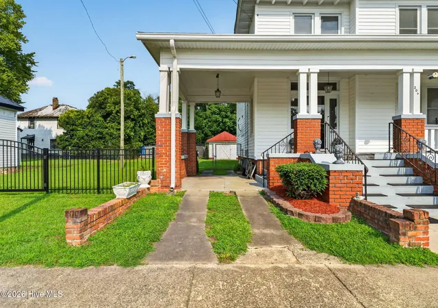 Photo 3 of Single family home for sale at 306 S James St, Goldsboro, NC 27530 | MLS# 100590629 | Listing updated on 2026-09-07