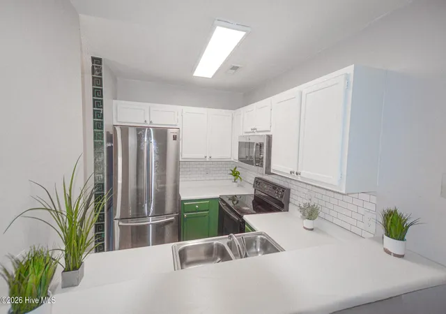 Homes for sale in Wilmington, NC | 5114 Lamppost Cir, Wilmington, NC 28403 | MLS# 100566990