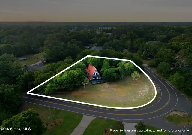 Homes for sale in Hampstead, NC | 1098 Kings Landing Rd, Hampstead, NC 28443 | MLS# 100577801