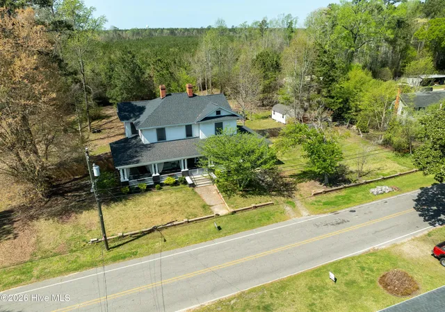Photo 2 of Single family home for sale at 205 N Broad St, Everetts, NC 27825 | MLS# 100585645 | Listing updated on 2026-09-23