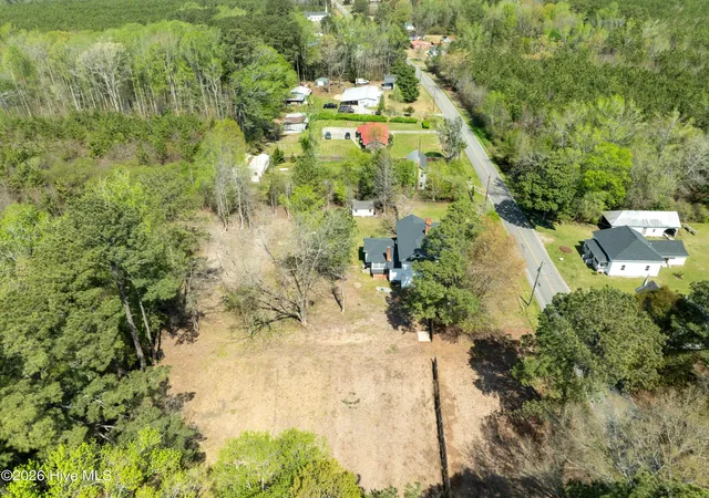 Photo 4 of Single family home for sale at 205 N Broad St, Everetts, NC 27825 | MLS# 100585645 | Listing updated on 2026-09-23