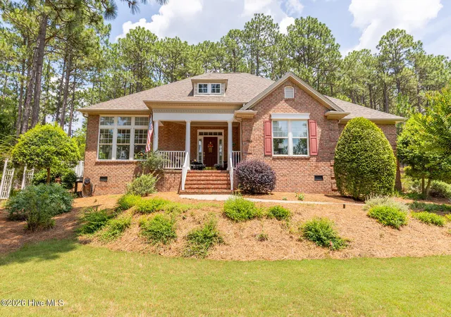 Homes for sale in West End, NC | 114 Andrews Dr, West End, NC 27376 | MLS# 100586297