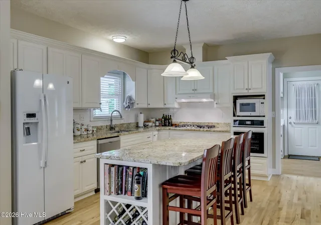3rd image of 687 Whitewood Wy, North Augusta, SC 29860 | MLS# 100576419