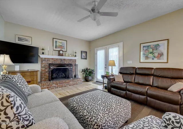 4th image of 687 Whitewood Wy, North Augusta, SC 29860 | MLS# 100576419