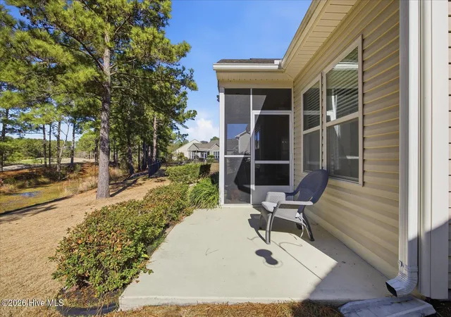 Homes for sale in Calabash, NC | 1014 Meadowlands Trl Nw, Calabash, NC 28467 | MLS# 100586266