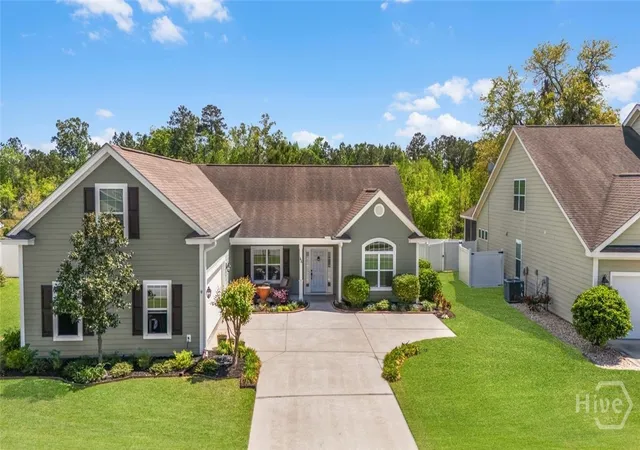 Photo 3 of Single family home for sale at 48 Belle Gate Ct, Pooler, GA 31322 | MLS# SA352425 | Listing updated on 2026-05-01
