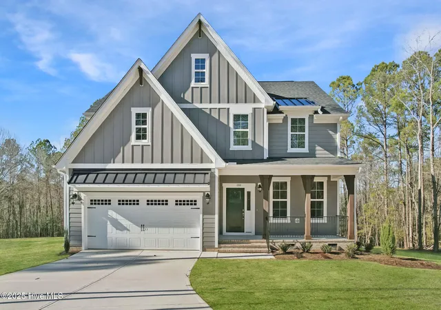 Photo 1 of Single family home for sale at 1016 Doe Pl, Wilmington, NC 28409 | MLS# 100586943 | Listing updated on 2026-09-14