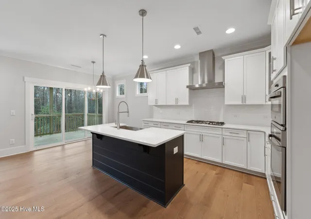 Photo 2 of Single family home for sale at 1016 Doe Pl, Wilmington, NC 28409 | MLS# 100586943 | Listing updated on 2026-09-14