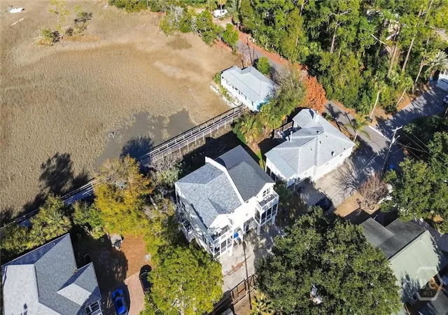 Homes for sale in Tybee Island, GA | 145 S Campbell Ave #E, Tybee Island, GA 31328 | MLS# SA349252