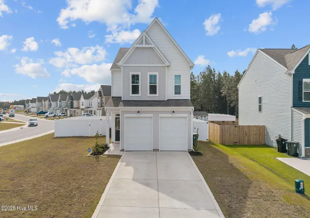 Photo 1 of Single family home for sale at 51 Walkabout Dr, Aberdeen, NC 28315 | MLS# 100562665 | Listing updated on 2026-08-18