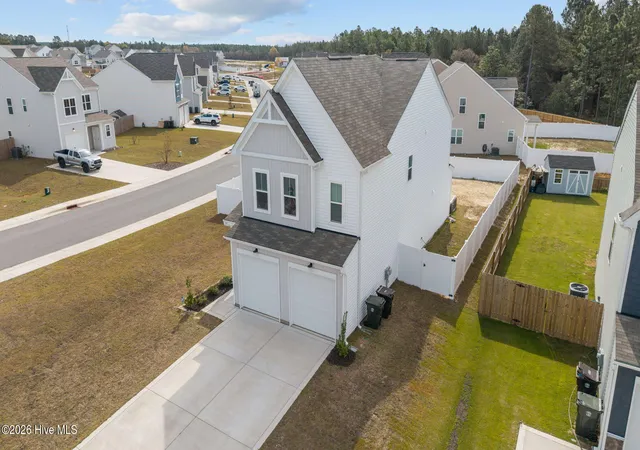 Photo 4 of Single family home for sale at 51 Walkabout Dr, Aberdeen, NC 28315 | MLS# 100562665 | Listing updated on 2026-08-18