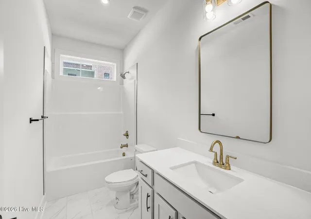 Photo 5 of Townhouse for sale at 120 Lexington Ln, Southern Pines, NC 28387 | MLS# 100600005 | Listing updated on 2026-08-30