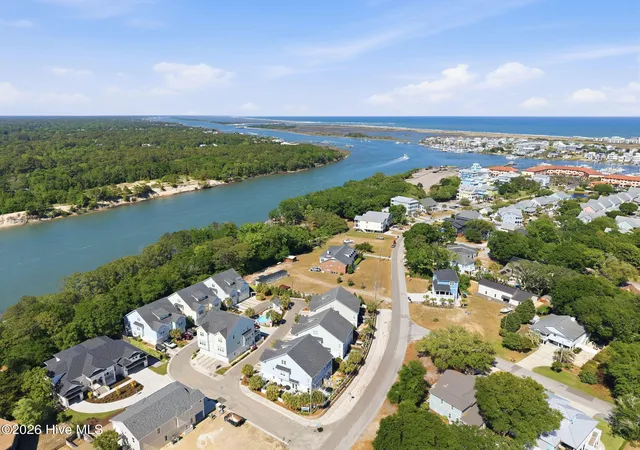 5th image of 115 Bimini Townes Ln, Carolina Beach, NC 28428 | MLS# 100572090