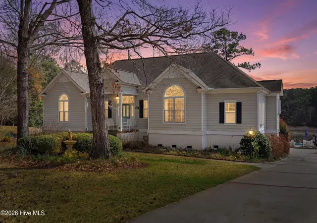Photo 2 of Single family home for sale at 606 Ravenswood Rd, Hampstead, NC 28443 | MLS# 100588185 | Listing updated on 2026-09-09