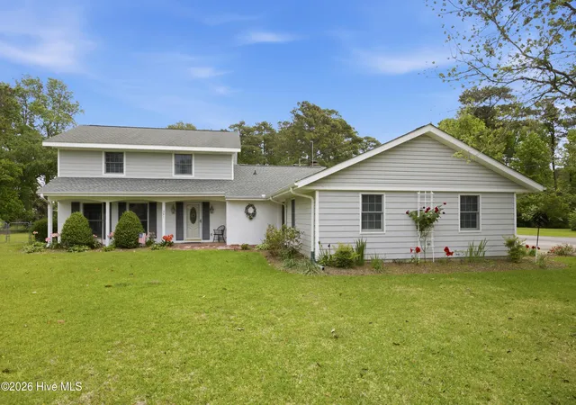 1st image of 201 Sycamore Dr, Beaufort, NC 28516 | MLS# 100556715