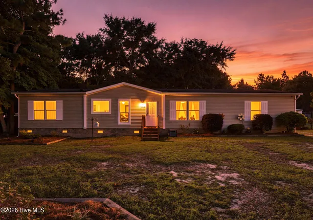 Photo 3 of Manufactured home for sale at 3992 Sourwood Ct Ne, Leland, NC 28451 | MLS# 100599636 | Listing updated on 2026-09-14
