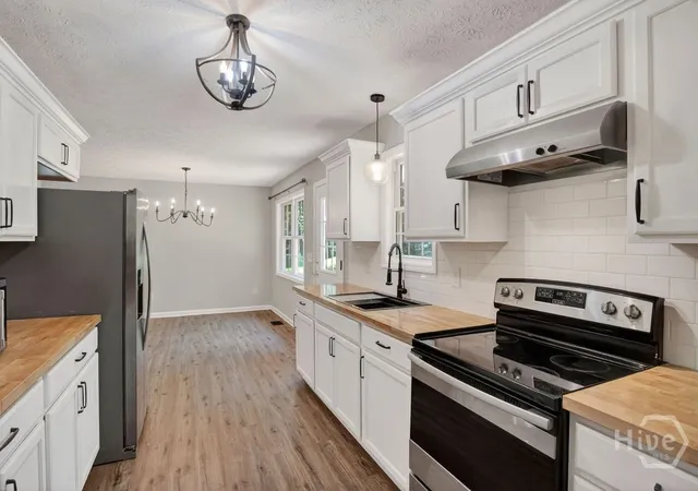 3rd image of 108 Gordon St, Greensboro, GA 30642 | MLS# CL353937