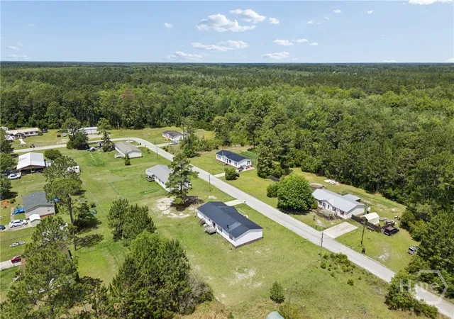 Homes for sale in Ludowici, GA | 196 Tupelo Loop Ne, Ludowici, GA 31316 | MLS# SA356670