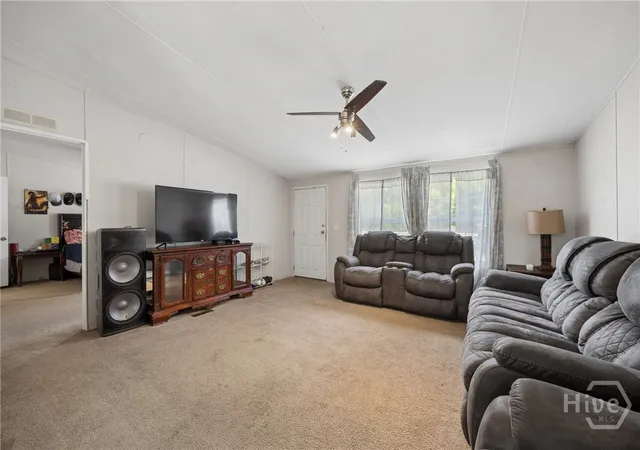 Photo 3 of Manufactured home for sale at 196 Tupelo Loop NE, Ludowici, GA 31316 | MLS# SA356670 | Listing updated on 2026-07-31