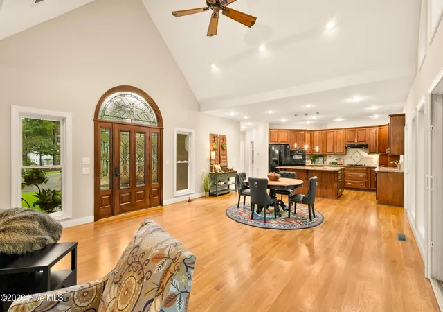 Photo 4 of Single family home for sale at 214 Holly Ln, Mc Cormick, SC 29835 | MLS# 100596734 | Listing updated on 2026-08-18