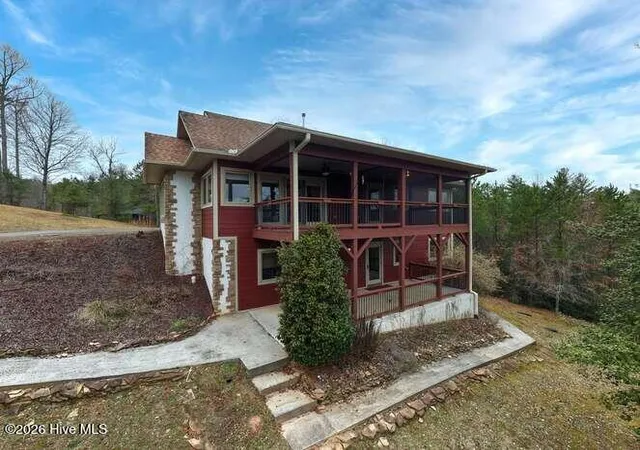 Homes for sale in Murphy, NC | 99 Old Possum Wy, Murphy, NC 28906 | MLS# 98525824