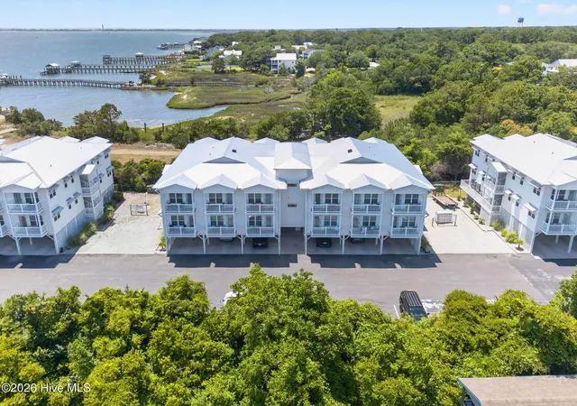 Homes for sale in Southport, NC | 702 E Moore St # 207, Southport, NC 28461 | MLS# 100582387