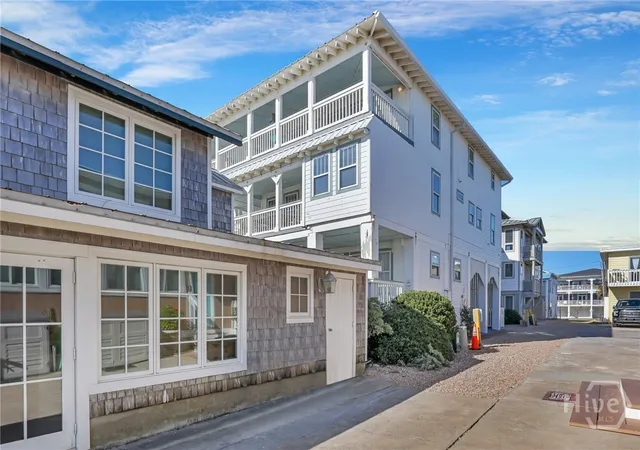 Photo 3 of Multi family home for sale at 3 2nd Terrace St, Tybee Island, GA 31328 | MLS# SA354067 | Listing updated on 2026-08-31