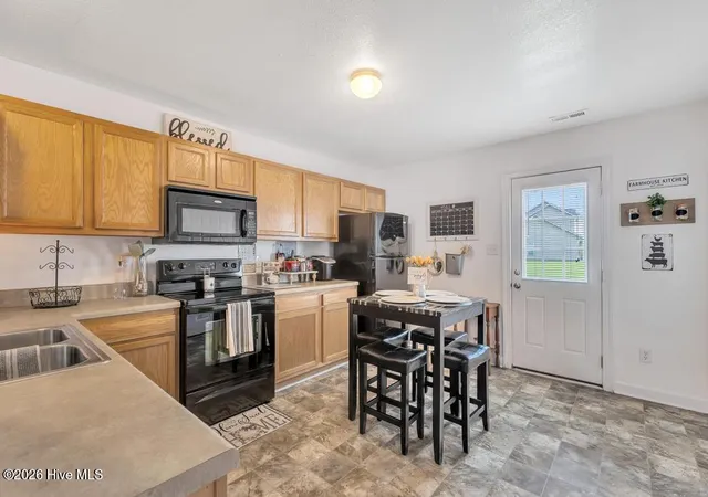 5th image of 208 Bridgewood Dr, Jacksonville, NC 28546 | MLS# 100582872