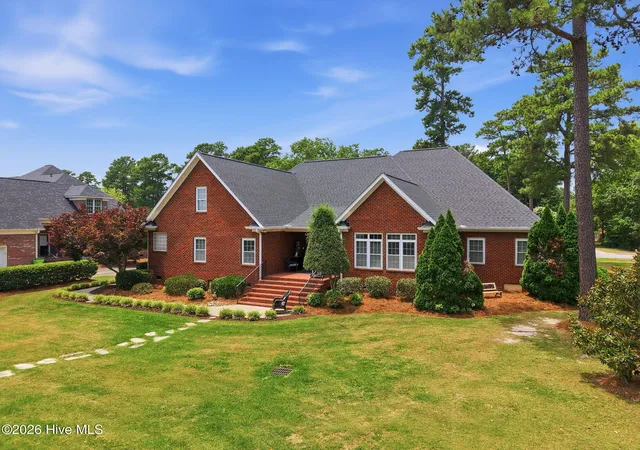 Photo 2 of Single family home for sale at 201 Foxcroft Ln, Winterville, NC 28590 | MLS# 100580471 | Listing updated on 2026-08-18