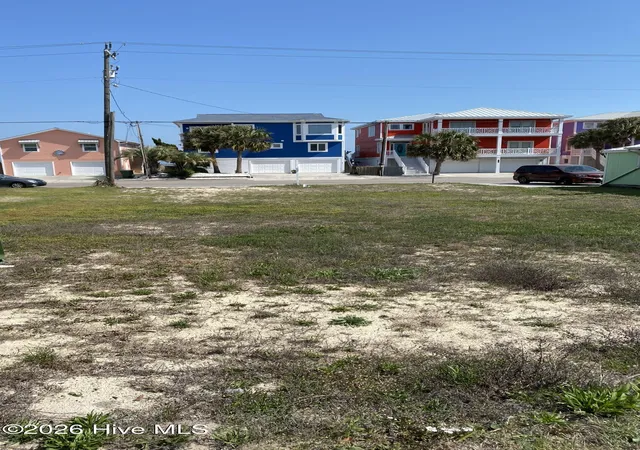 1st image of 622 Fort Fisher Blvd S, Kure Beach, NC 28449 | MLS# 100564008
