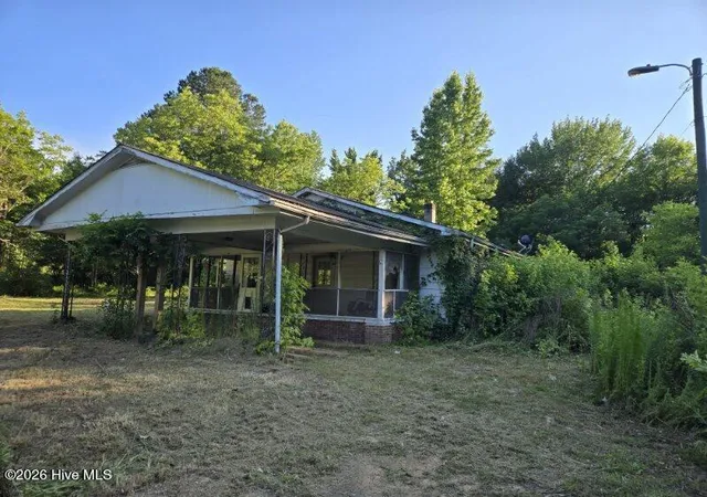 Homes for sale in Rockingham, NC | 140 Middle St, Rockingham, NC 28379 | MLS# 100583594