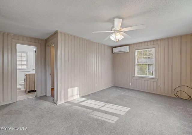 Homes for sale in Mount Olive, NC | 302 S Johnson St, Mount Olive, NC 28365 | MLS# 100562377