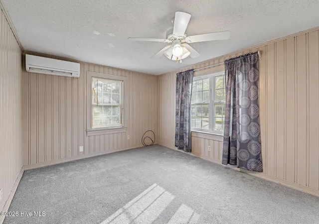 Homes for sale in Mount Olive, NC | 302 S Johnson St, Mount Olive, NC 28365 | MLS# 100562377