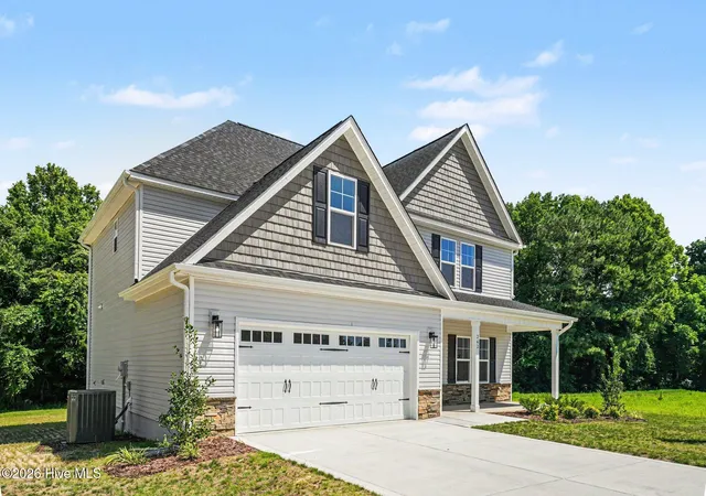Homes for sale in Smithfield, NC | 262 Yardley Dr, Smithfield, NC 27577 | MLS# 100545935